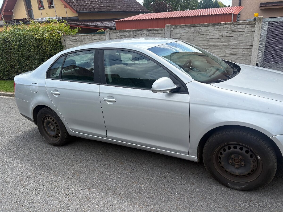 Prodám VW Jetta - 5
