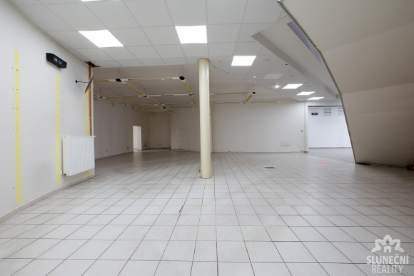 Pronájem obchodního prostoru 209 m², Uherské Hradiště - 5