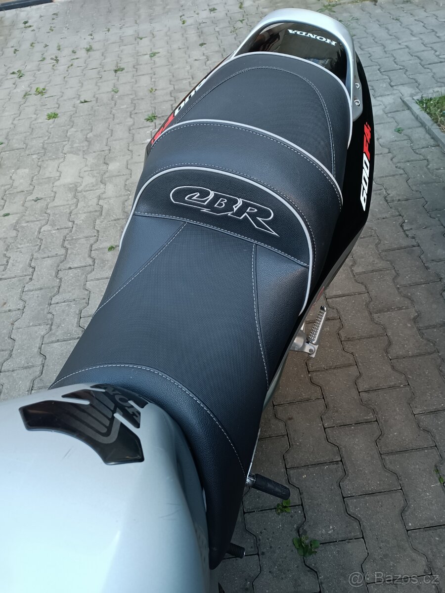 Honda CBR 600 F - 5