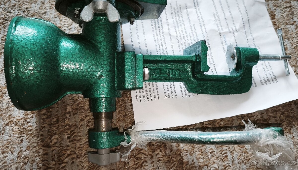 Mlýnek na obilí - Predátor BX 09 - NOVÝ - 5