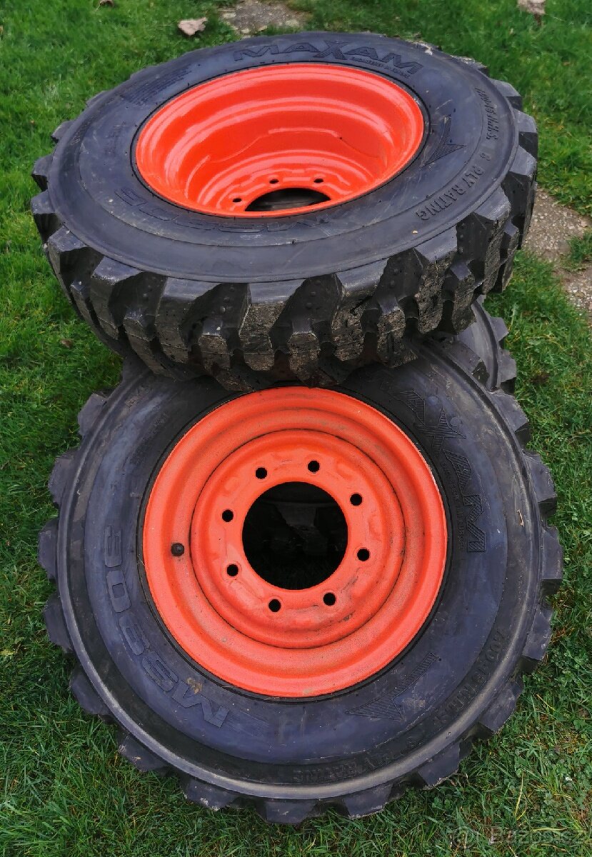 4x kolo Bobcat pneu s disky NOVÉ 7000,-kč/ks - 5