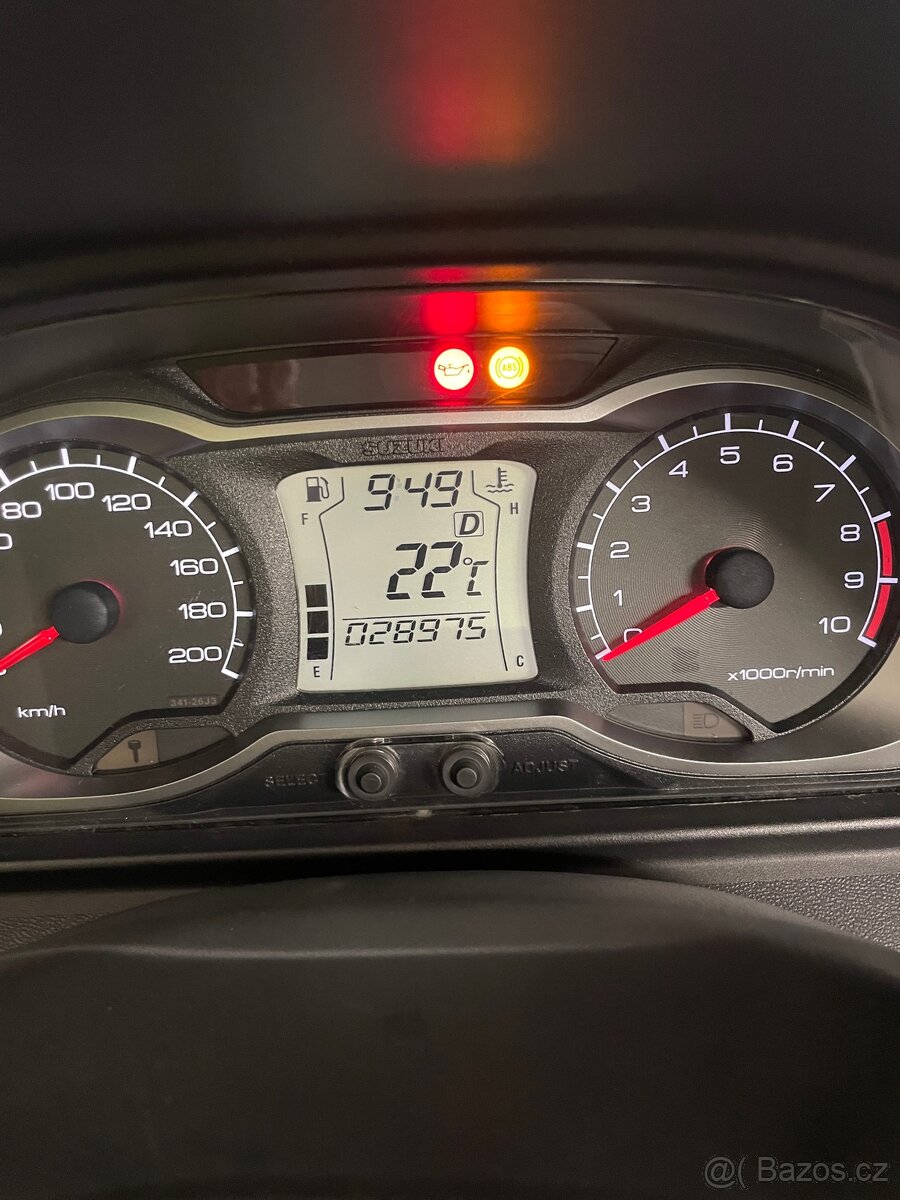 Suzuki Burgman 650 2014 facelift - 5