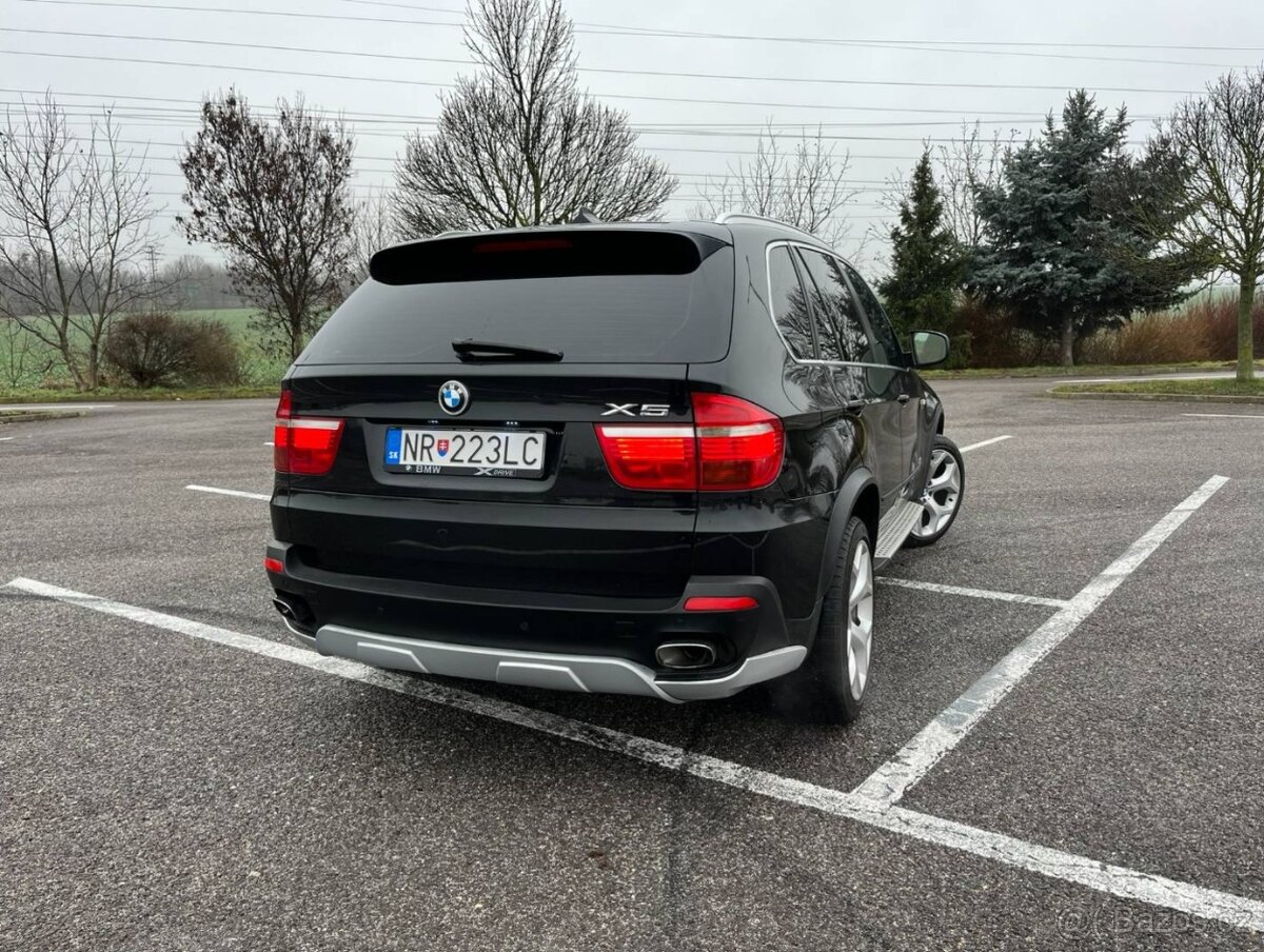 BMW X5 e70 4.8i - 5