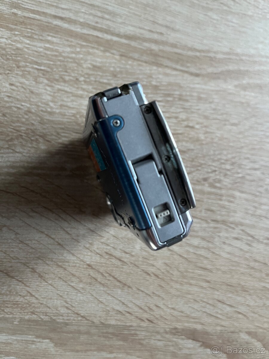 Olympus mju 720SW - 5