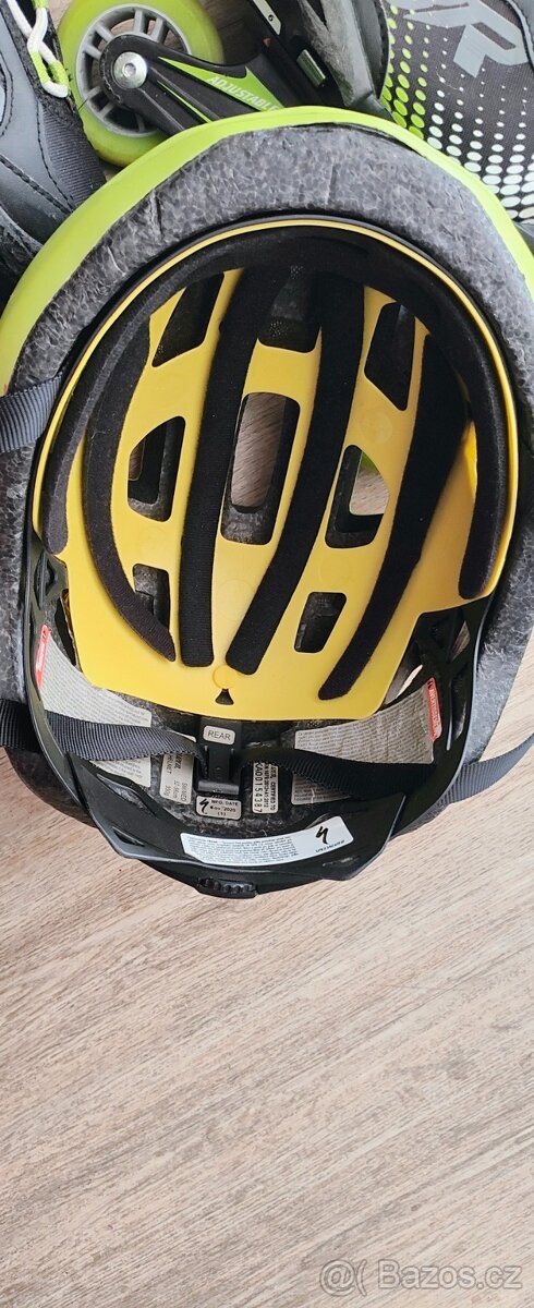 Nastavitelné brusle Rollerblade + přilba Specialized - 5