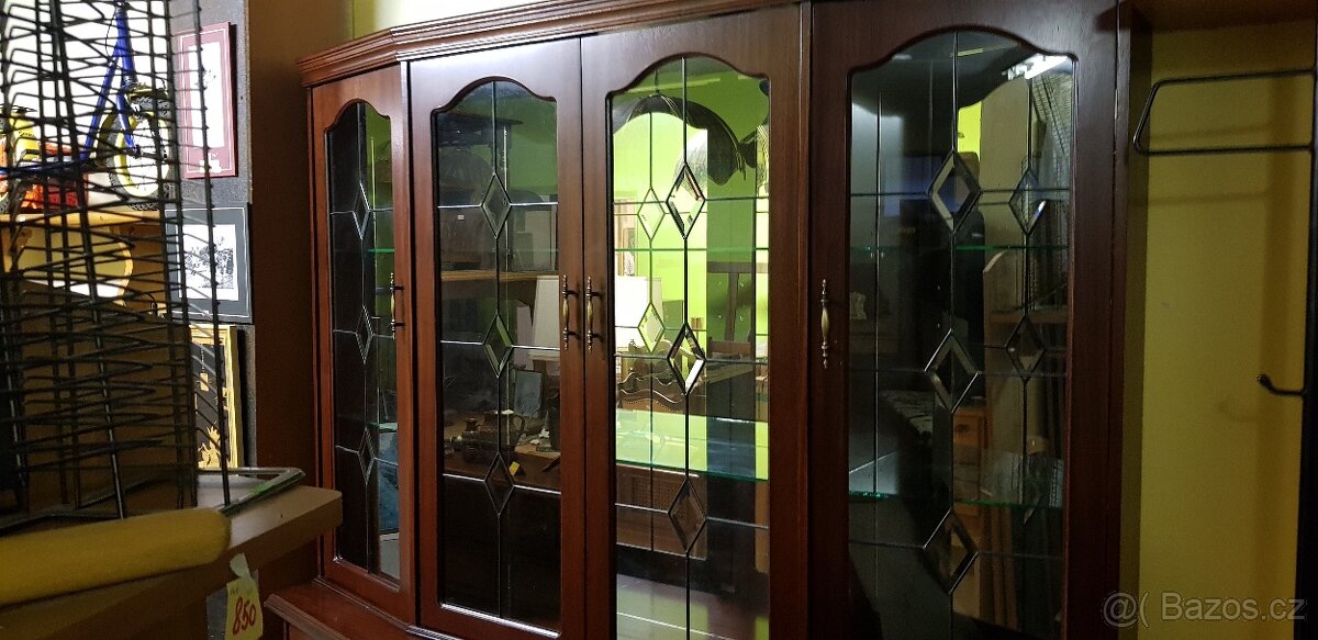 PRODÀM PŘIBORNÌK - 5