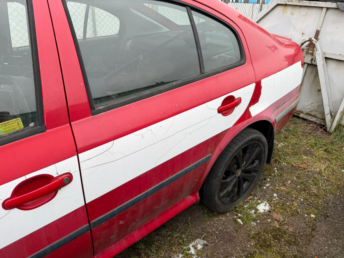 Škoda Octavia 4x4 sedan - 3 kusy - 5