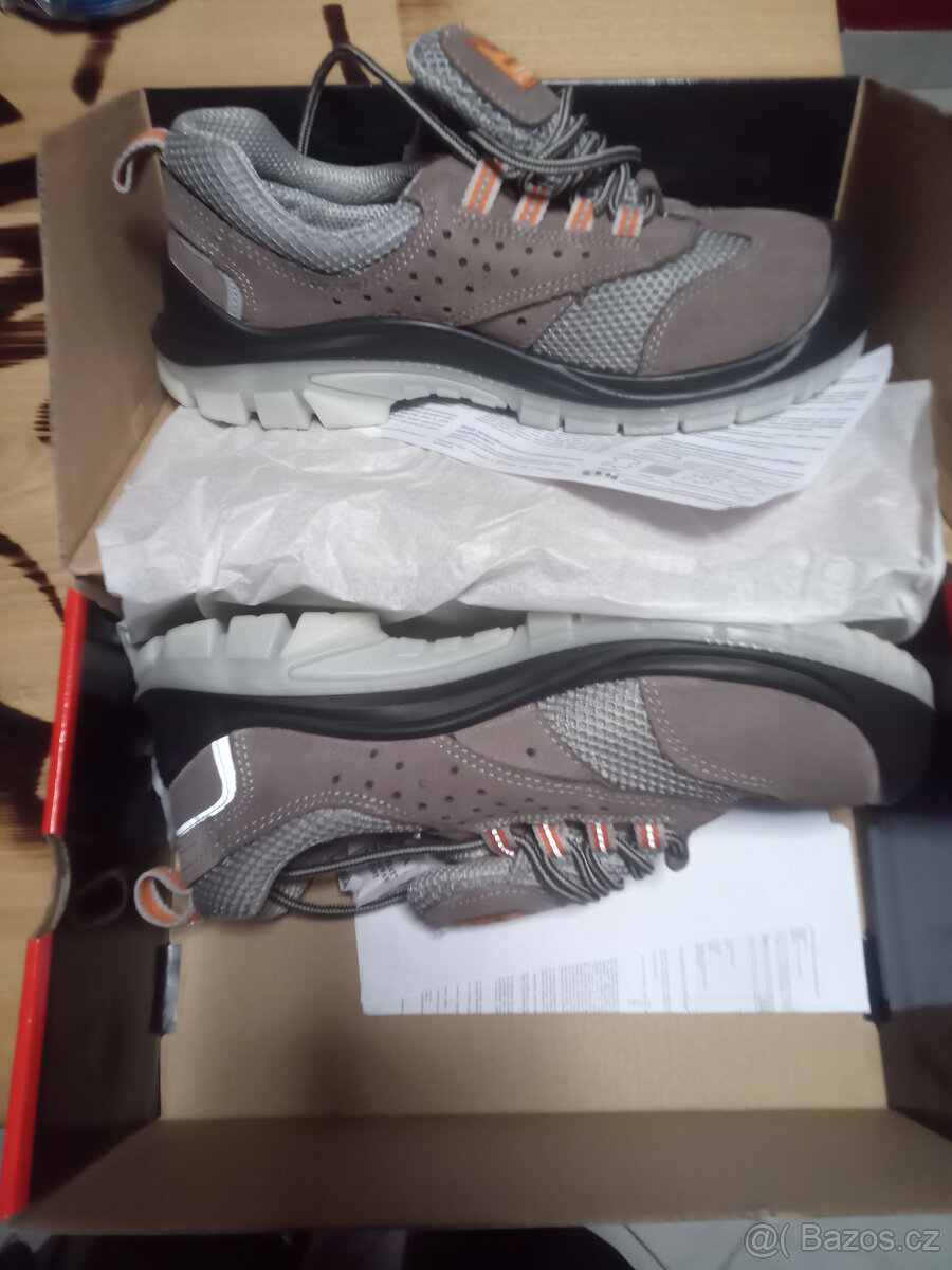 Pracovní boty vel. 42 - 5