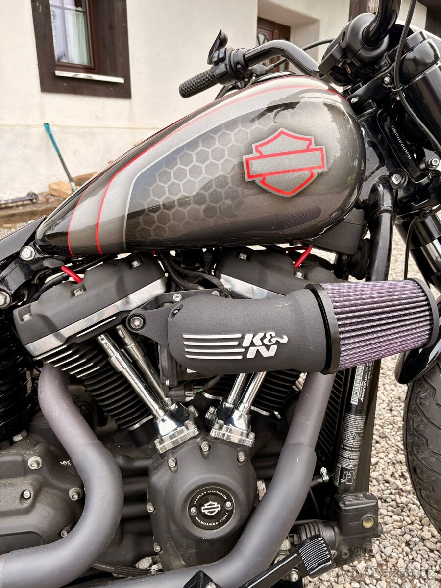 Harley Davidson FXBB Street Bob m8 - 5