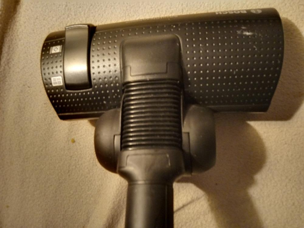 NOVÝ sáčkový vysavač Bosch - 5