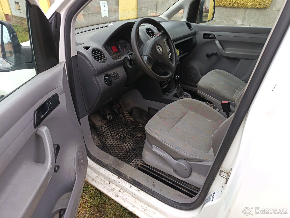 Prodám VW Caddy - 5