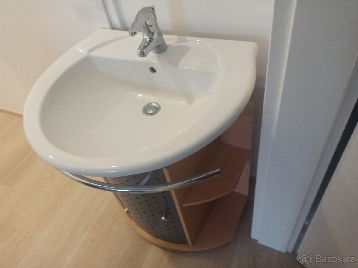 Skříňka pod umyvadlo - 5