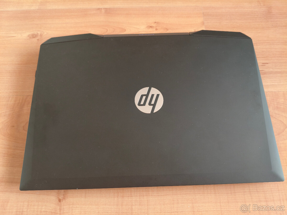 HP Pavilion Gaming 15-dk - 5