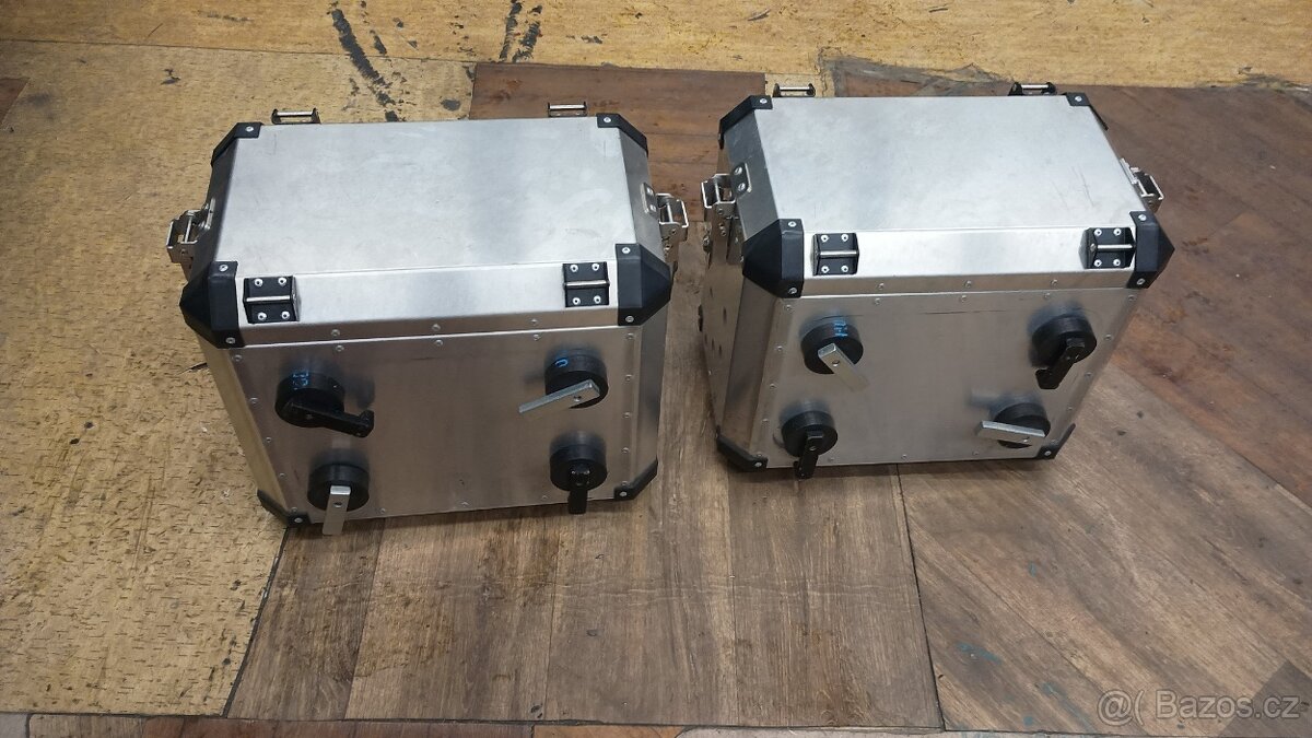 Boční hliníkové kufry - 5