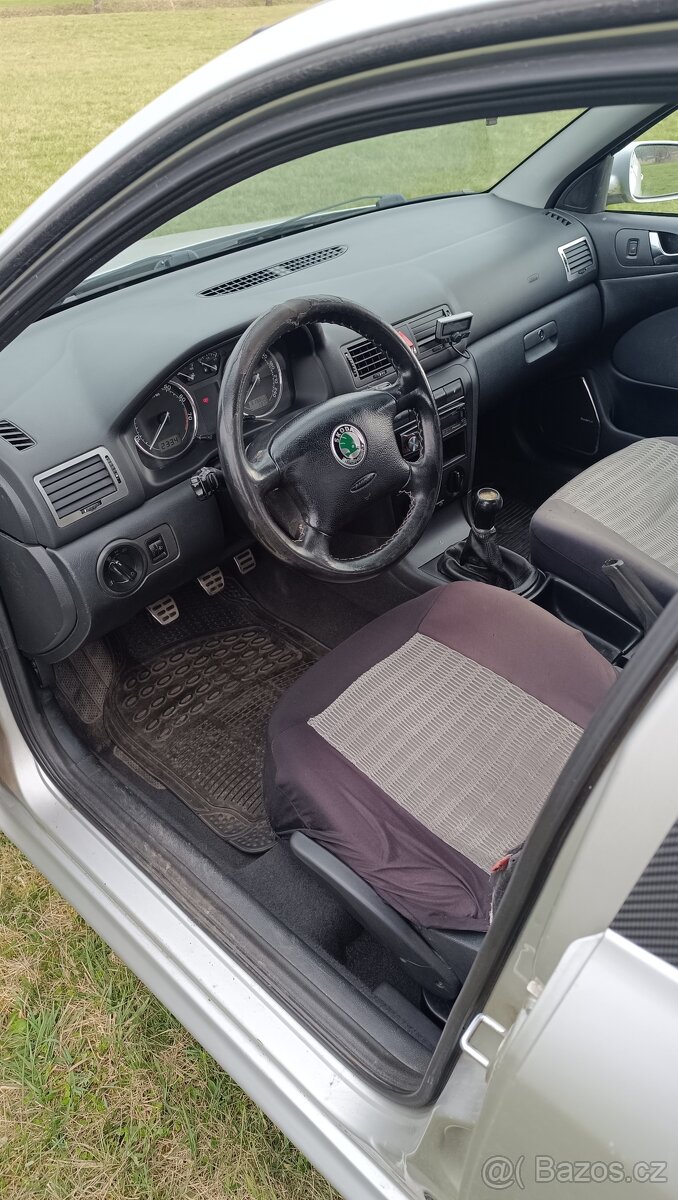 Škoda Octavia 1.6.benzin - 5