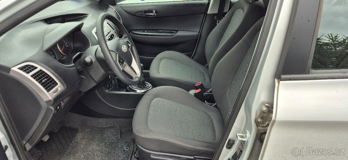 Hyundai i20 1.2i 2011 - 5