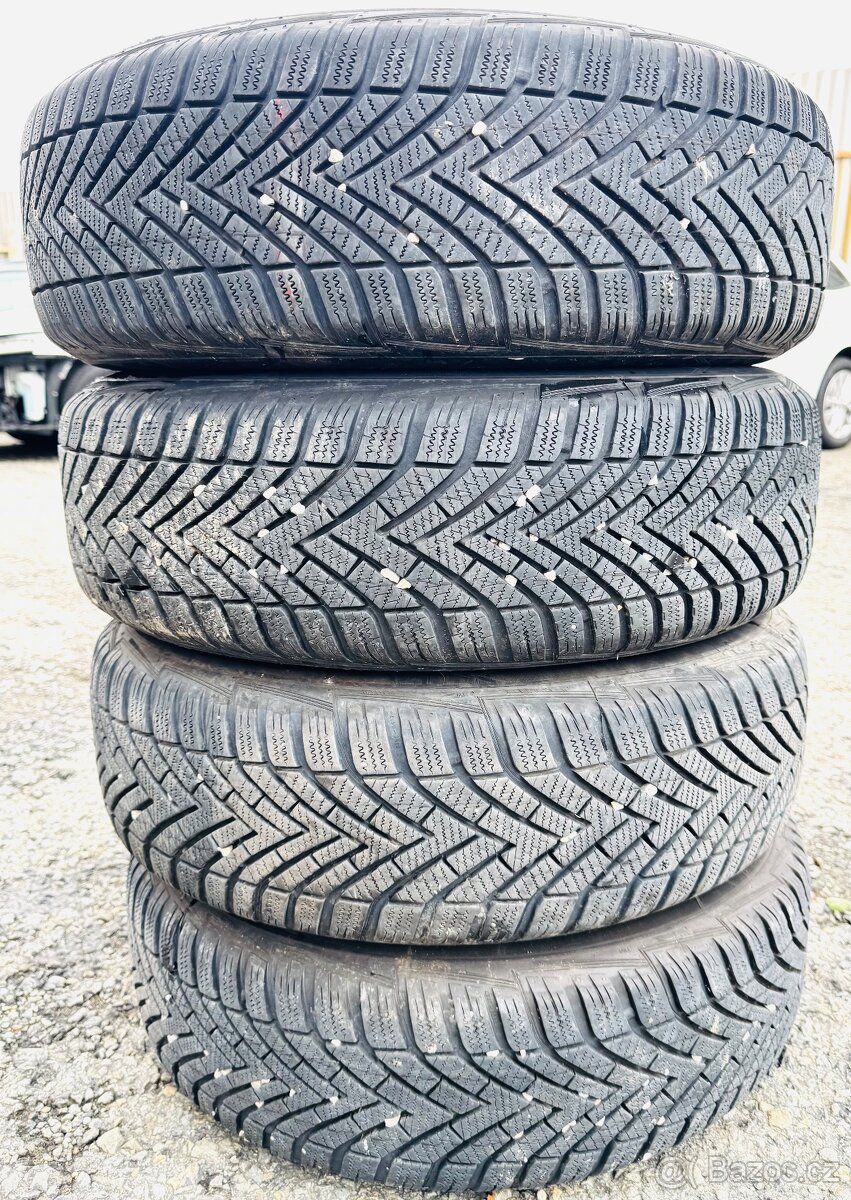 Škoda Fabia 4, VW Polo, sada zimních kol 185/65/15 - 5