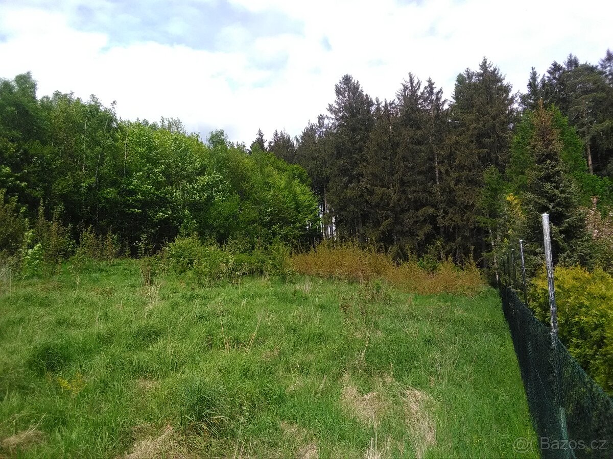 Dva pozemky, jednotlivě. - 5