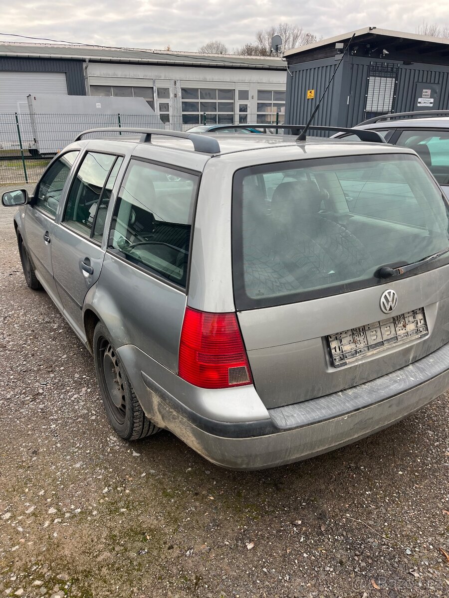 Volkswagen Golf 1.6 combi ,2006 - 5