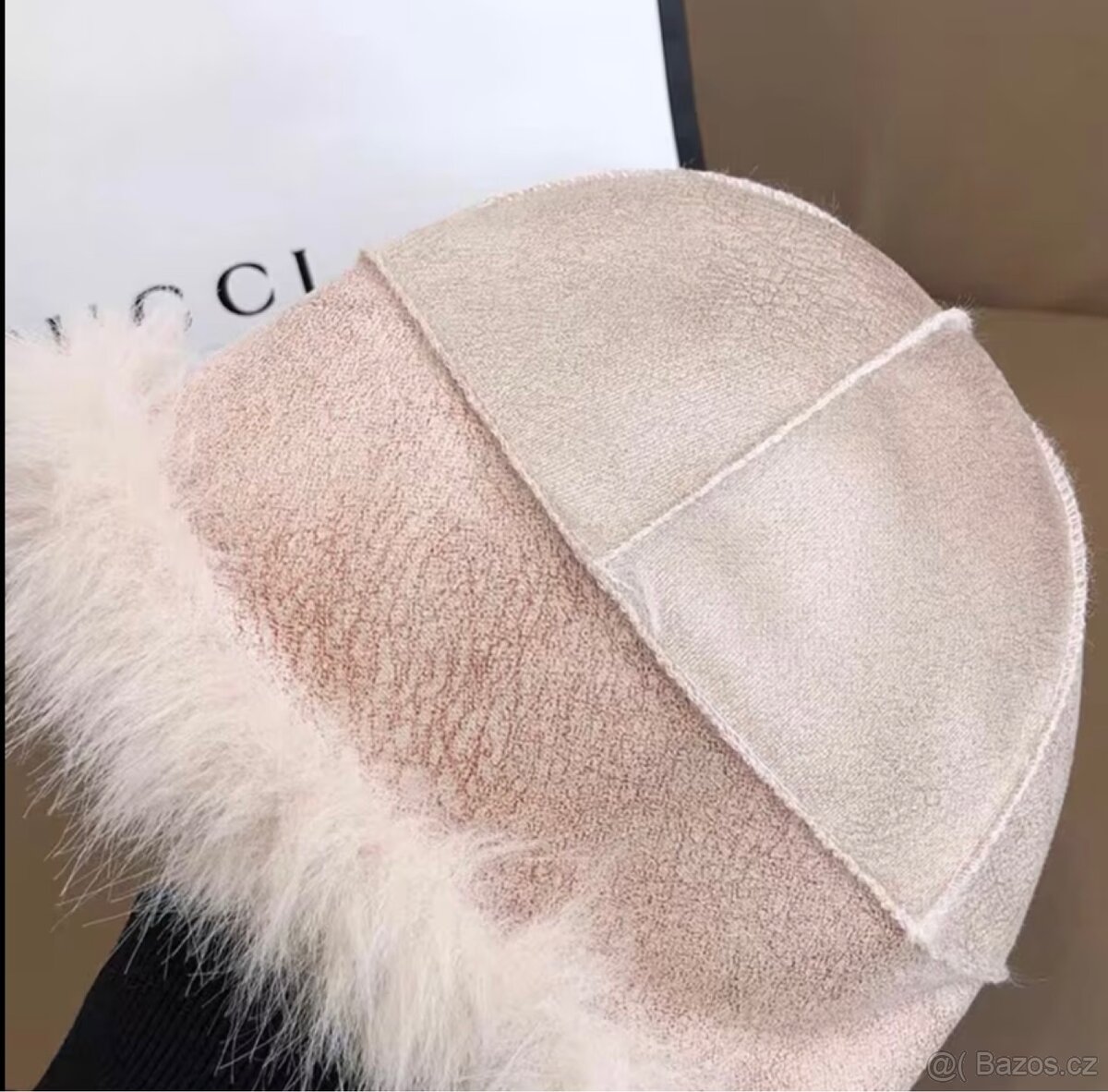 Zimní čepice z umělé kožešiny - 5