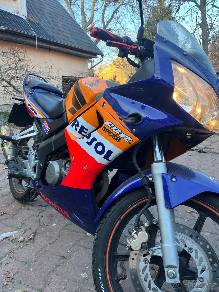 Honda cbr125r repsol - 5