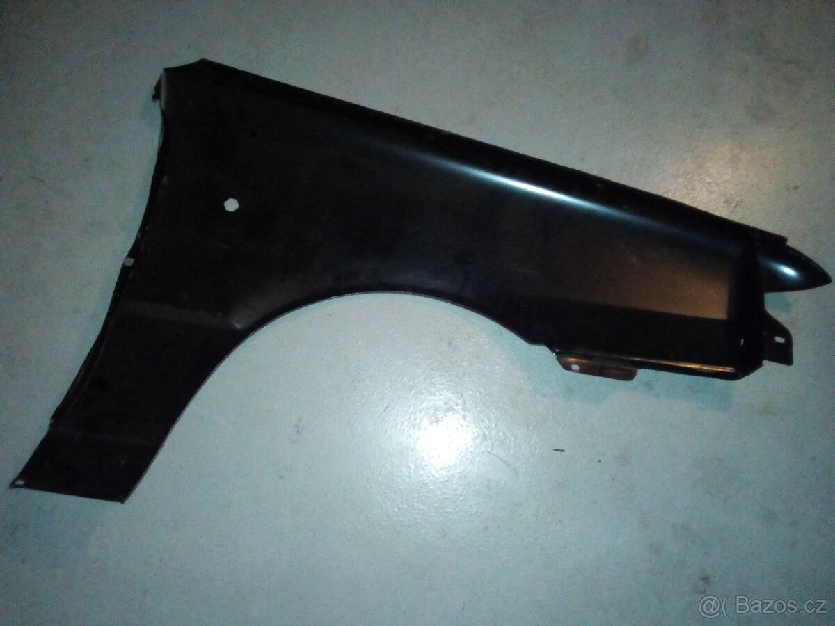 Blatník Fiat Uno logo - 5