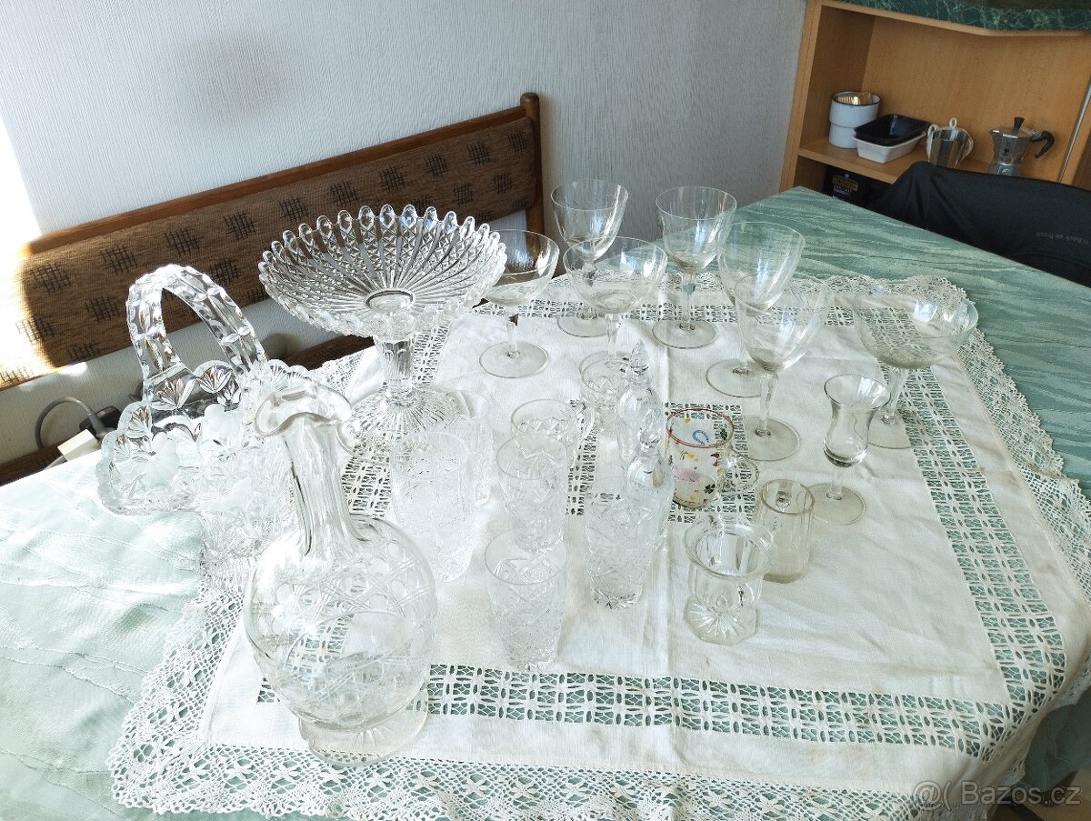 Prodám starožitné skleněné kousky - 5