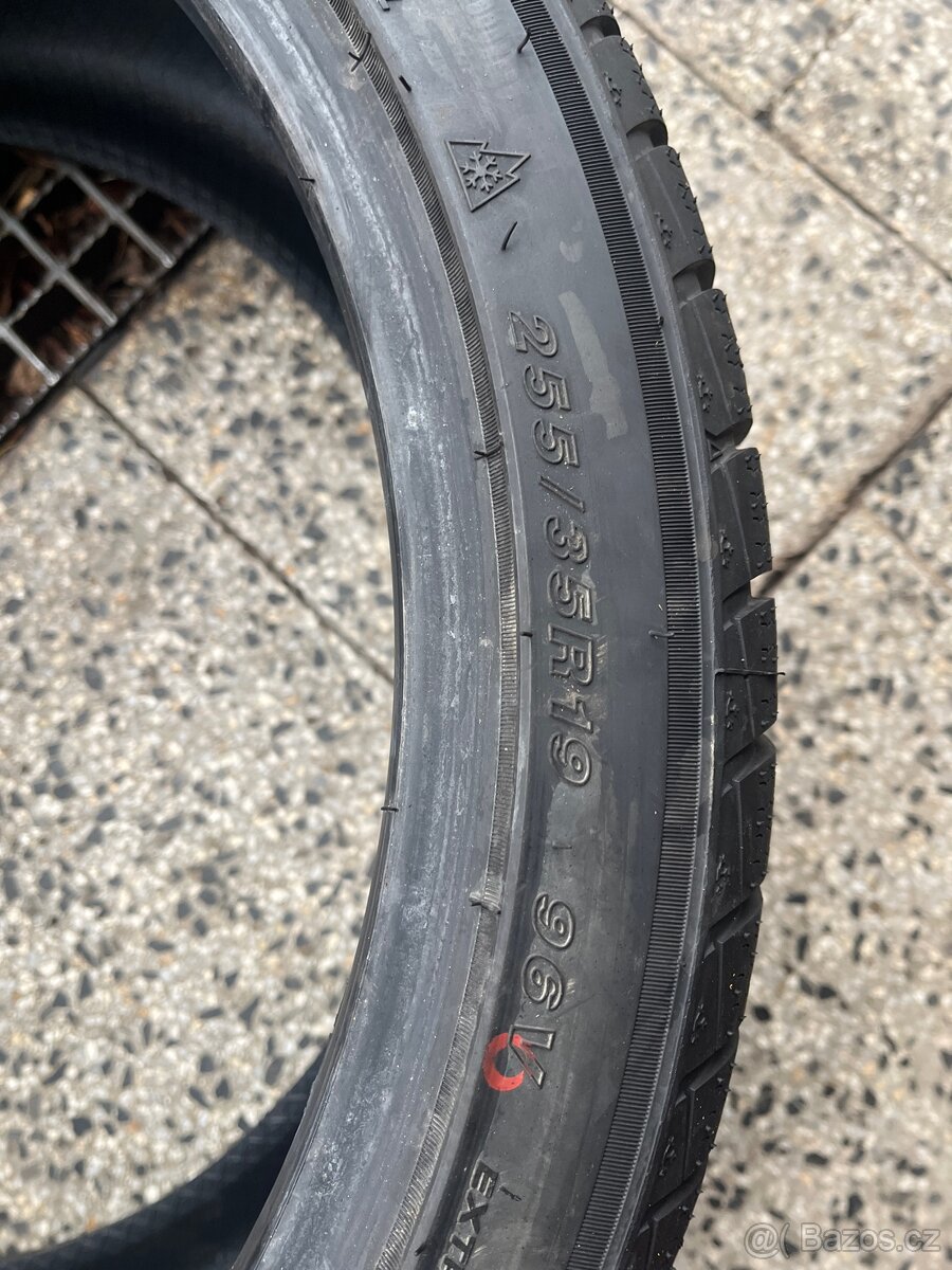 Zimní pneu 255/35/19 - 5