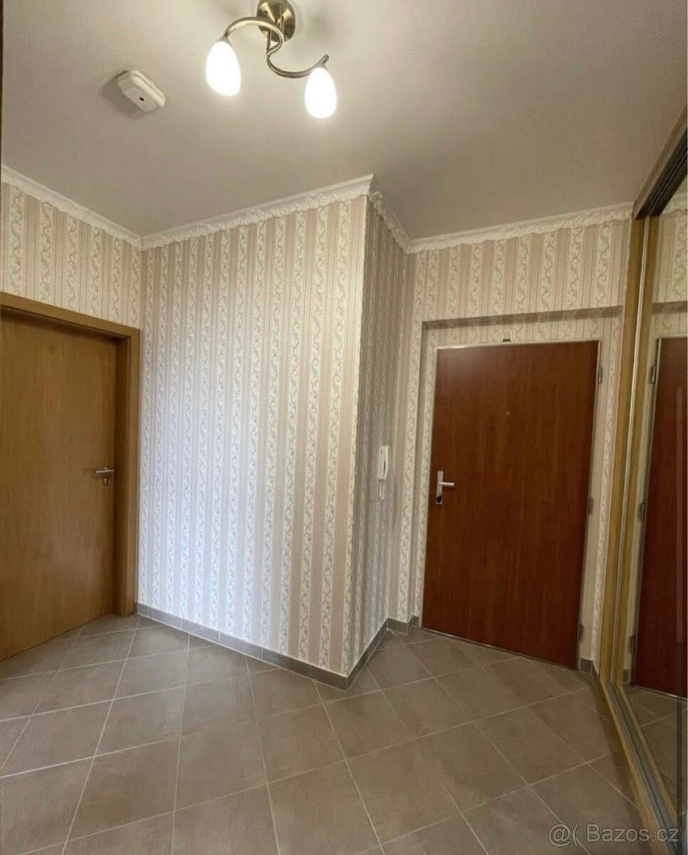 Prodej bytu, Výměna za pozemek - 5