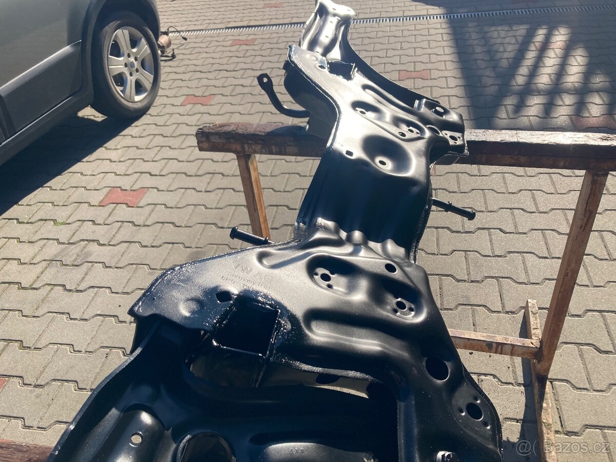 Škoda Fabia II. - přední nápravnice - stav A1 - 5