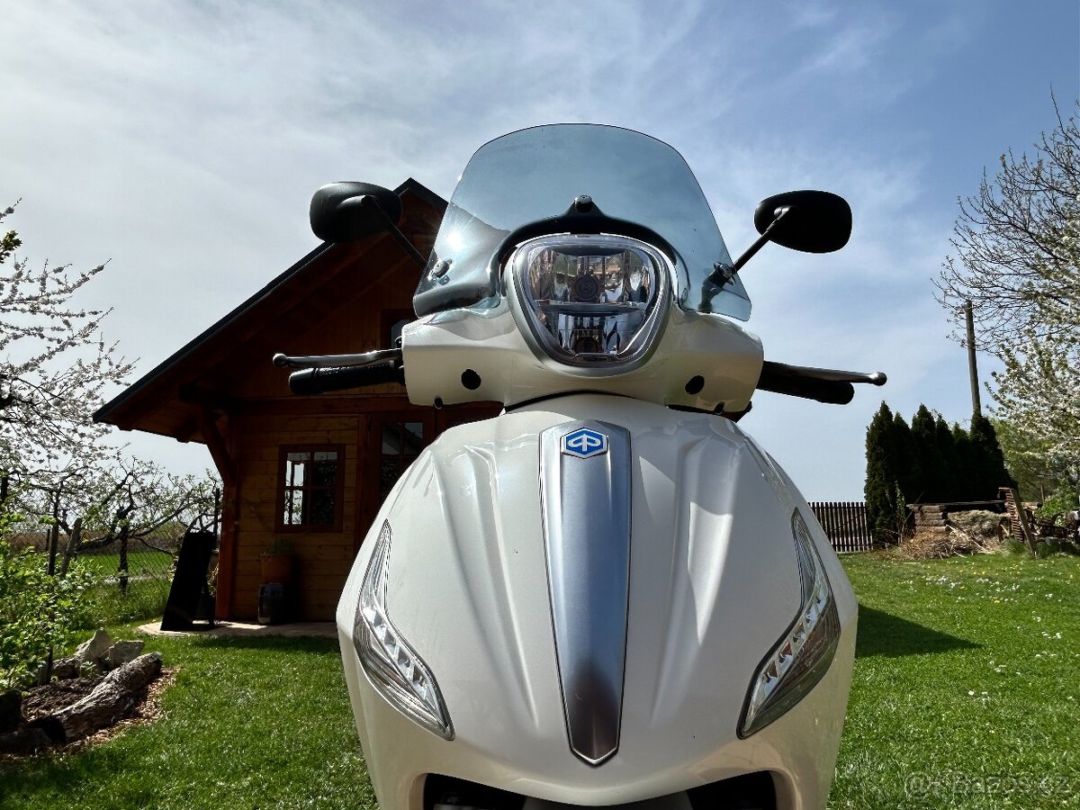 Piaggio Beverly 350 - 5