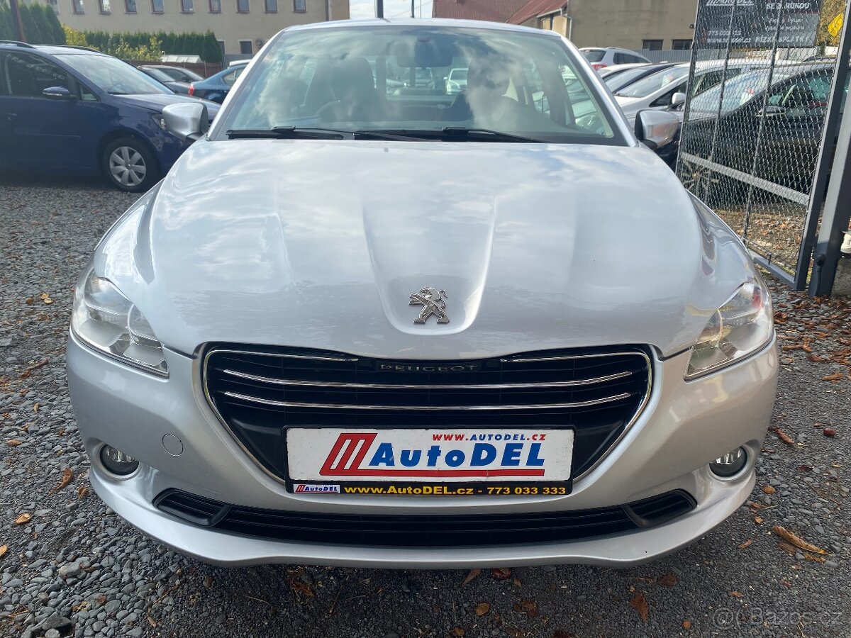 Peugeot 301 1,2 i Klima, 8xPneu, Tempomat - 5