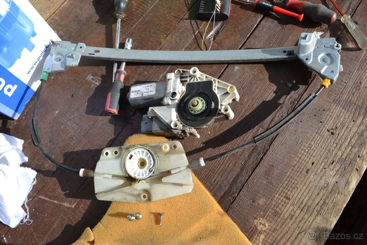 zadní okno na sedan peugeot 406 r.v.99 bez bausetu - 5