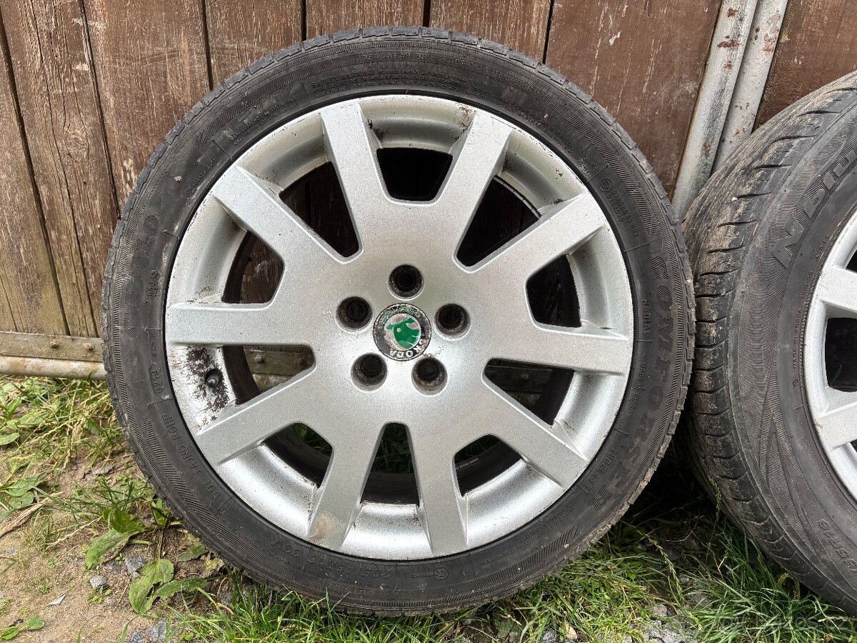 5x100 r16 205/45/16 a 205/55/16 alu Spidery r16 - 5