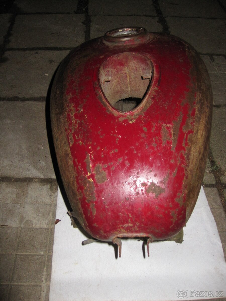 nádrž Jawa kývačka - 5