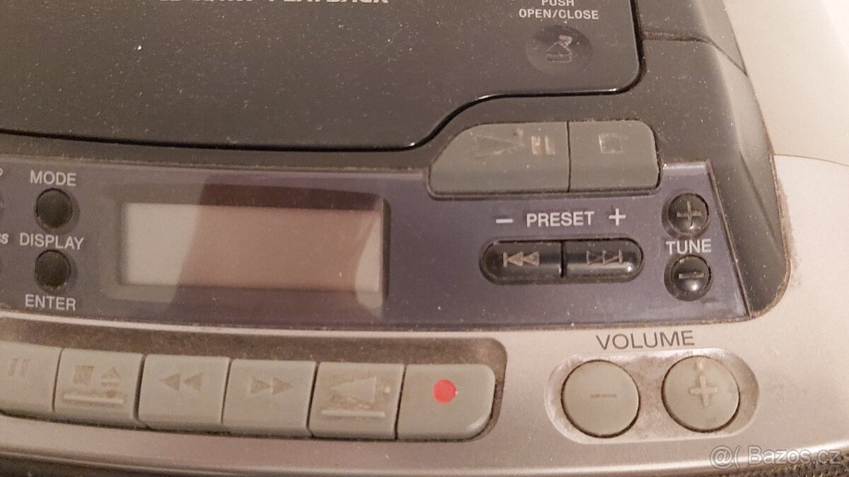 Prodam SONY rmg. s CD - 5