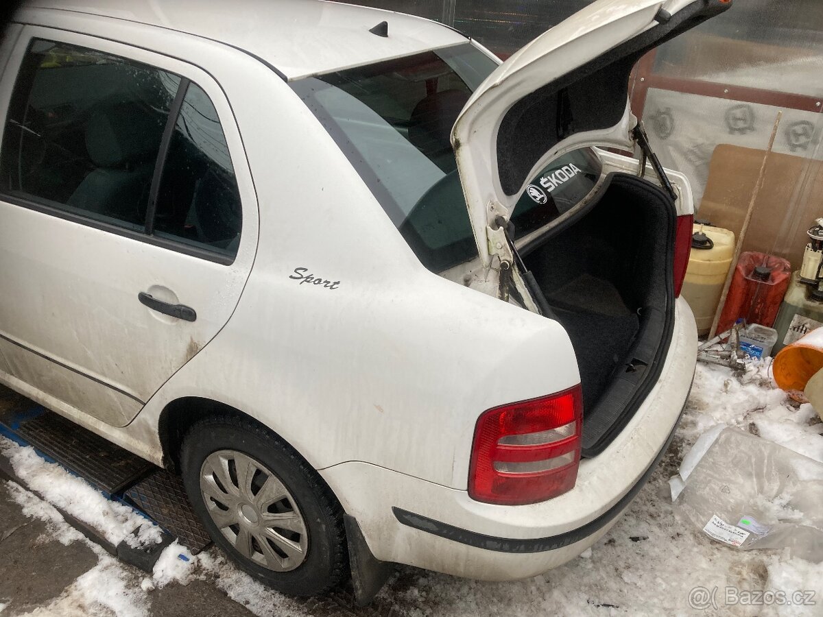 Škoda Fabia 1.4Mpi - 5