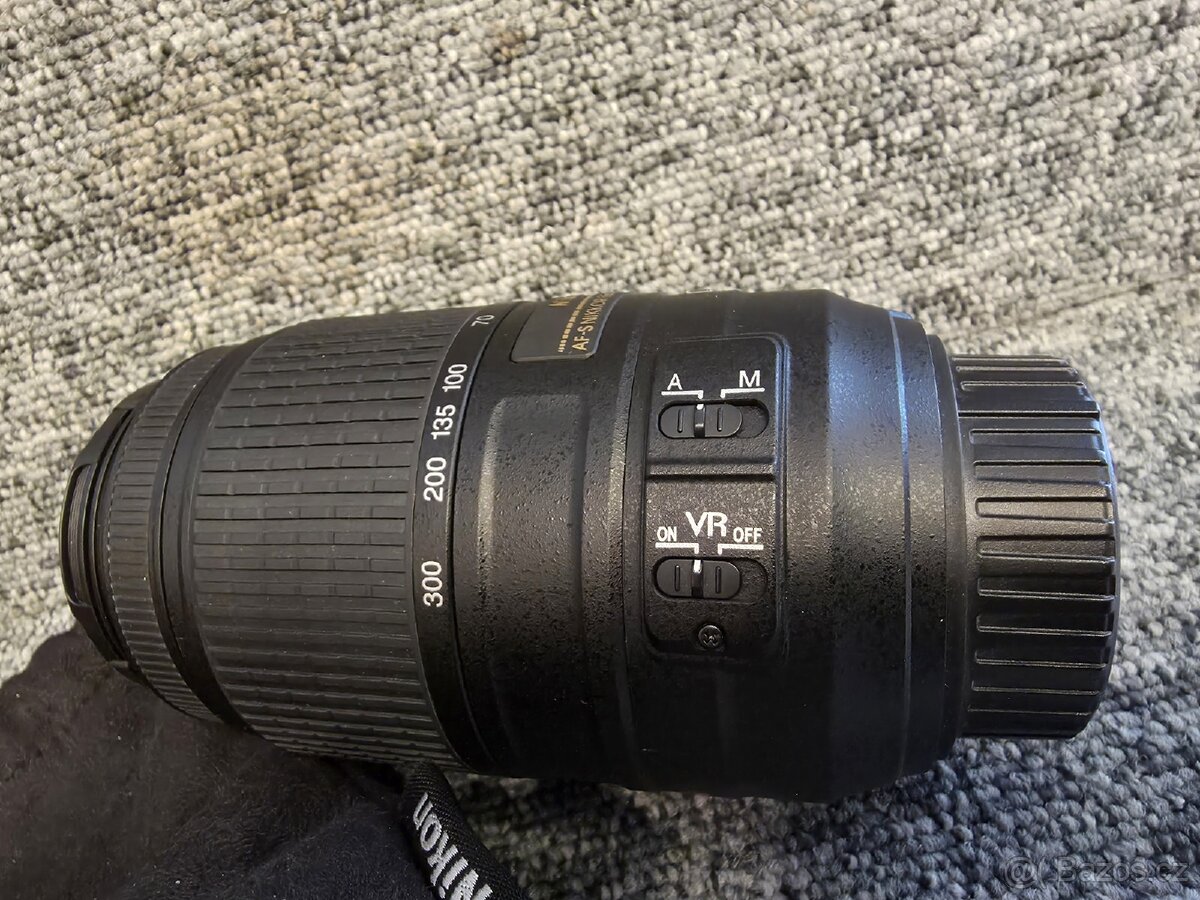 NIKON 55-300/4,5-5,6G ED VR AF-S DX - 5