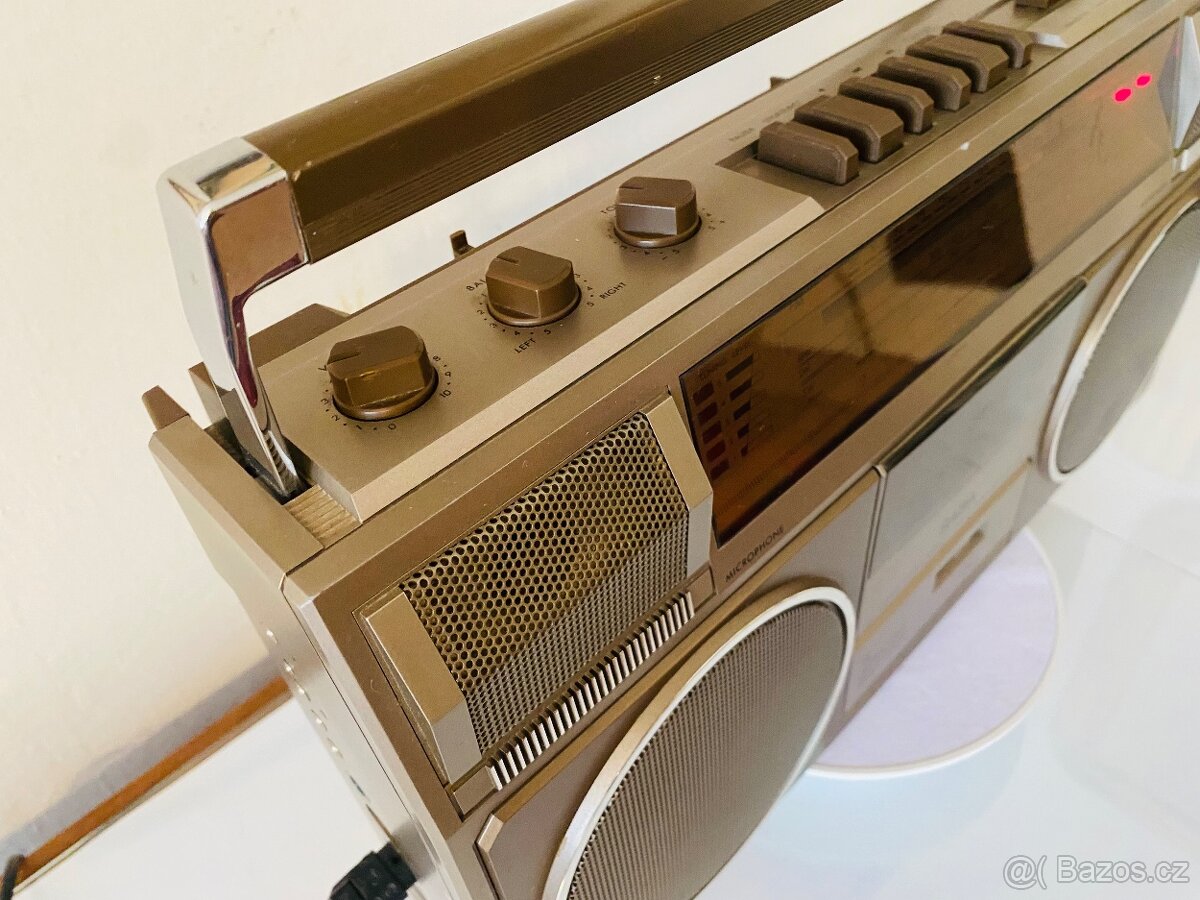 Radiomagnetofon Saba RCR 480, rok 1983 - 5