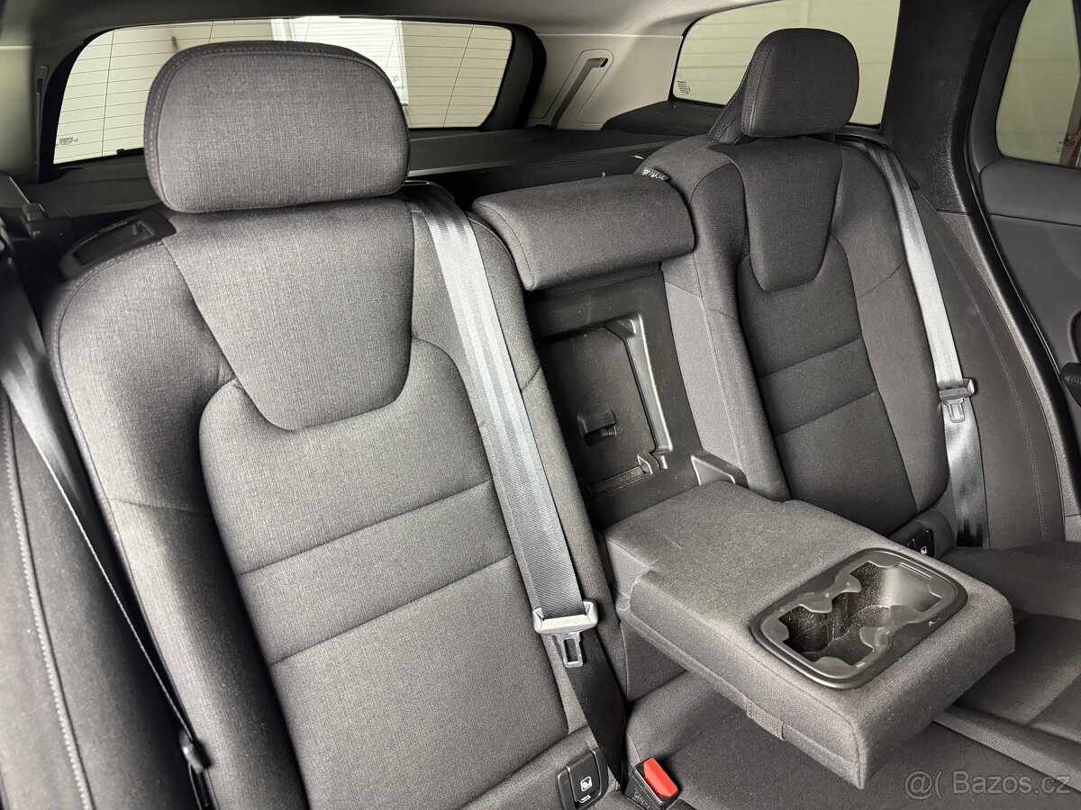 Volvo V60 2.0 B4 AWD Cross Country LED Kamera - 5