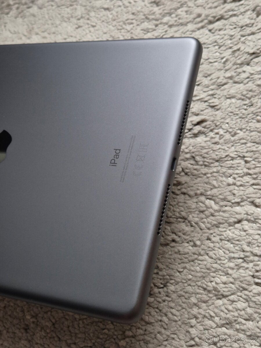 Apple iPad 8. generace 32gb - 5