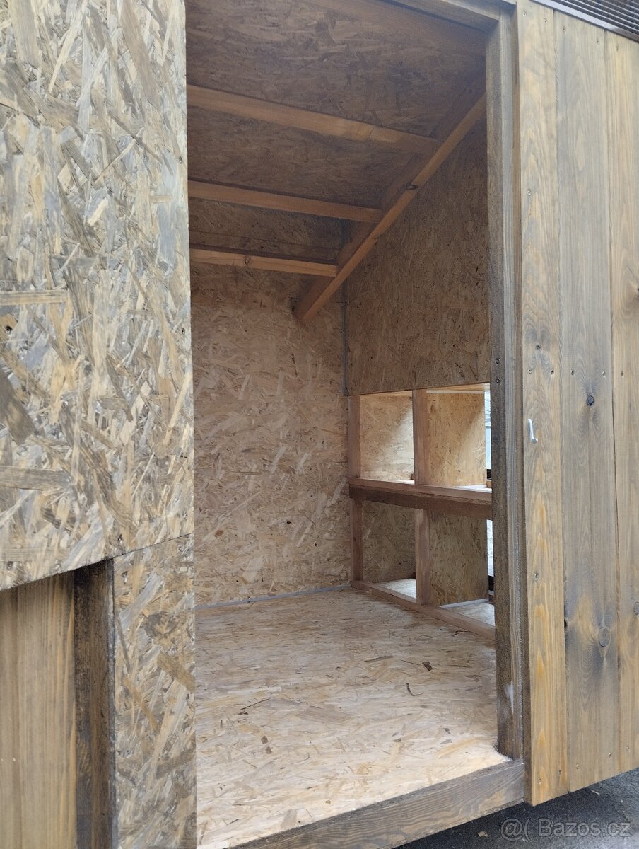 Zateplený kurník pro 20 až 30 slepic - 5