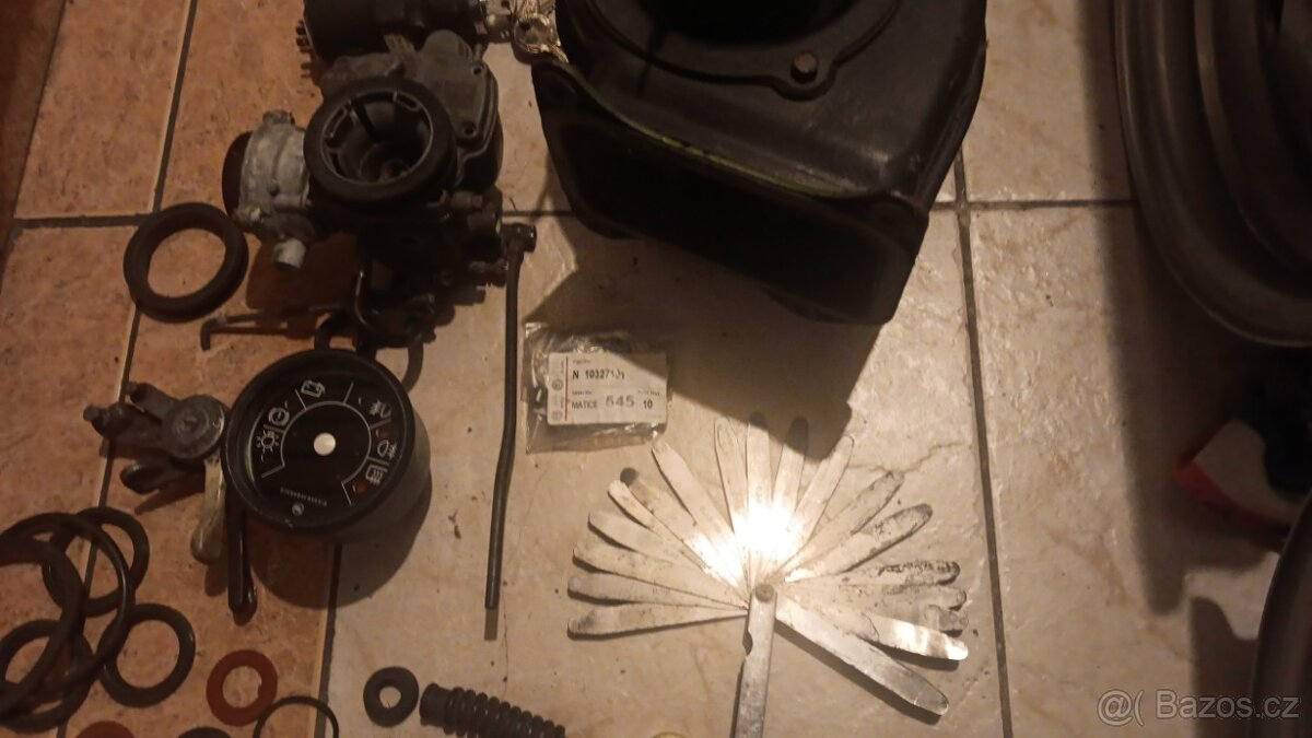 Škoda 1000-100-130 ventilátor, přepínače, hadice,světla,atd - 5