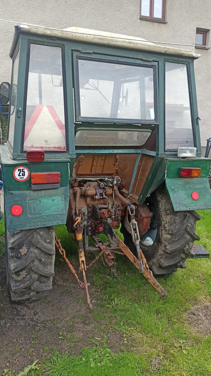 Traktor zetor 5611 - 5