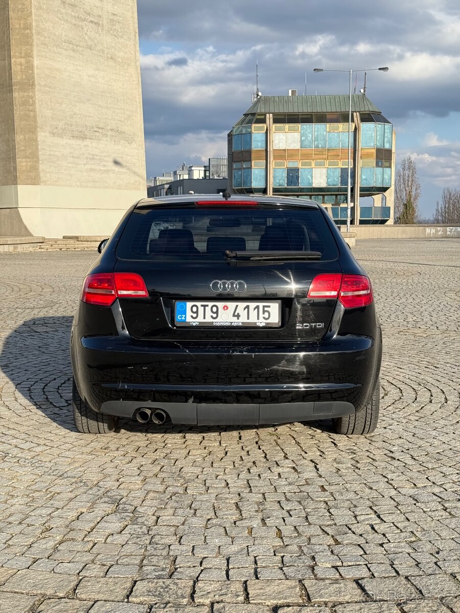 Audi A3 S-line 2.0tdi Automat - 5