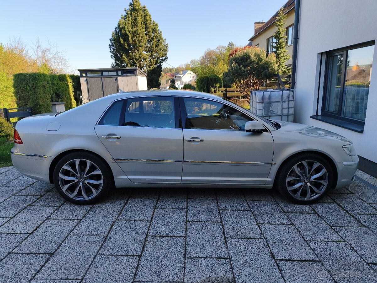 VW Phaeton 4.2 V8 - 5