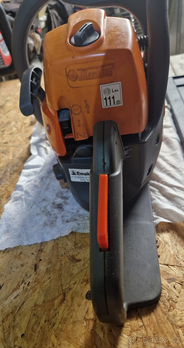 Benzínová pila oleo-mac - 5