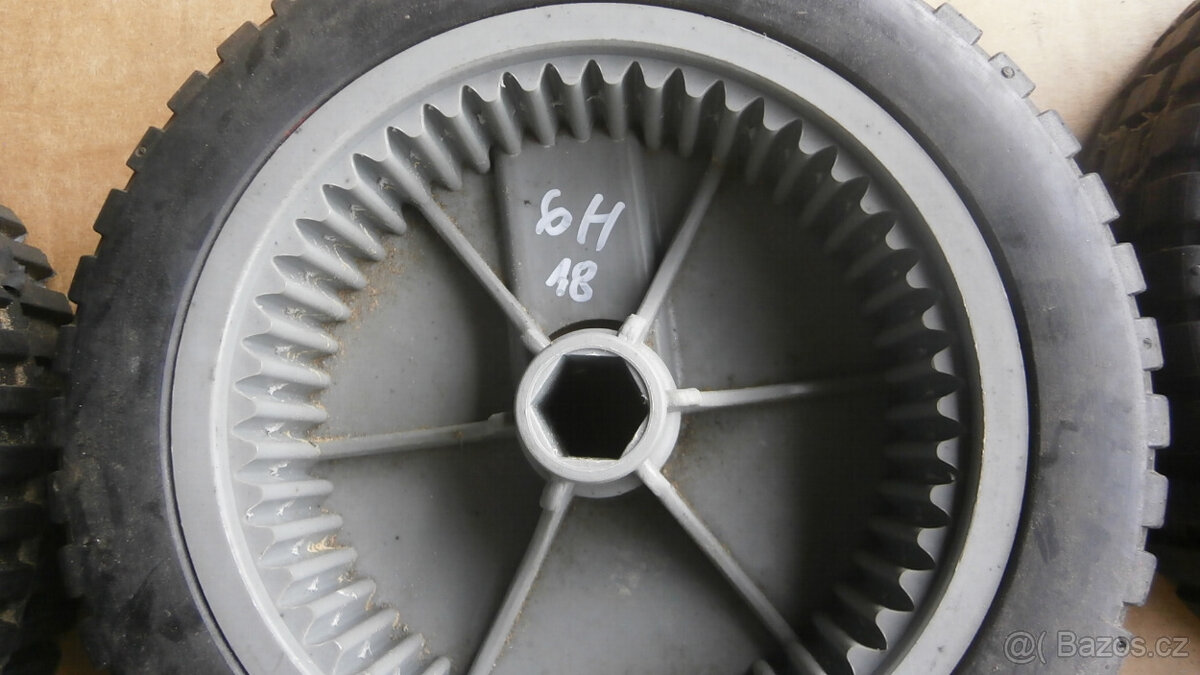 Kolečka na sekačku - 5