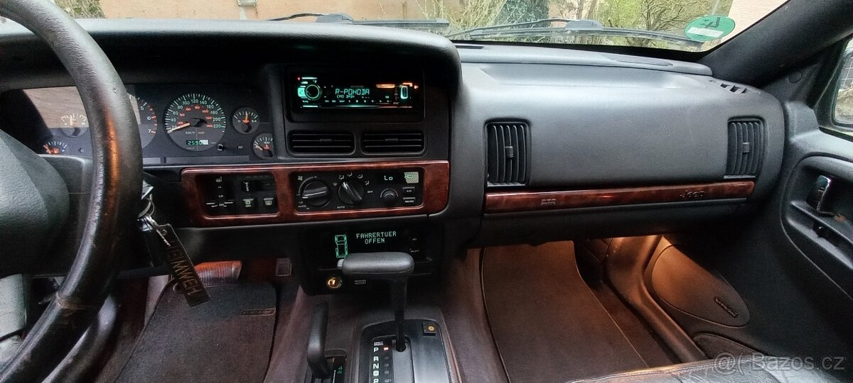 Jeep Grand Cherokee LIMITED 4,0 V6 - - dovozSRN - 5