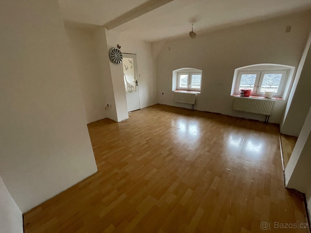 Pronájem bytu 2+1 Šternberk - 5